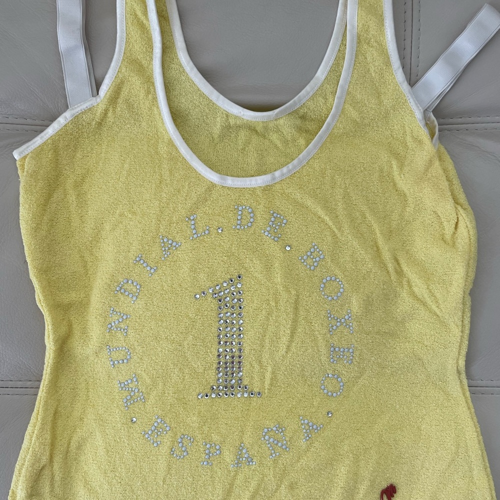Mundial de Boxeo women’s top size S, Spain